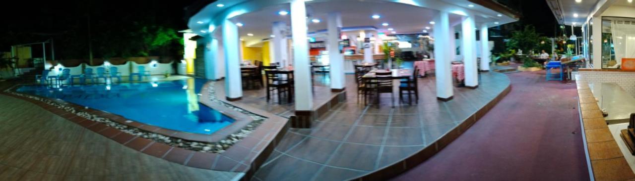 La Capannina Hotel Patong Buitenkant foto