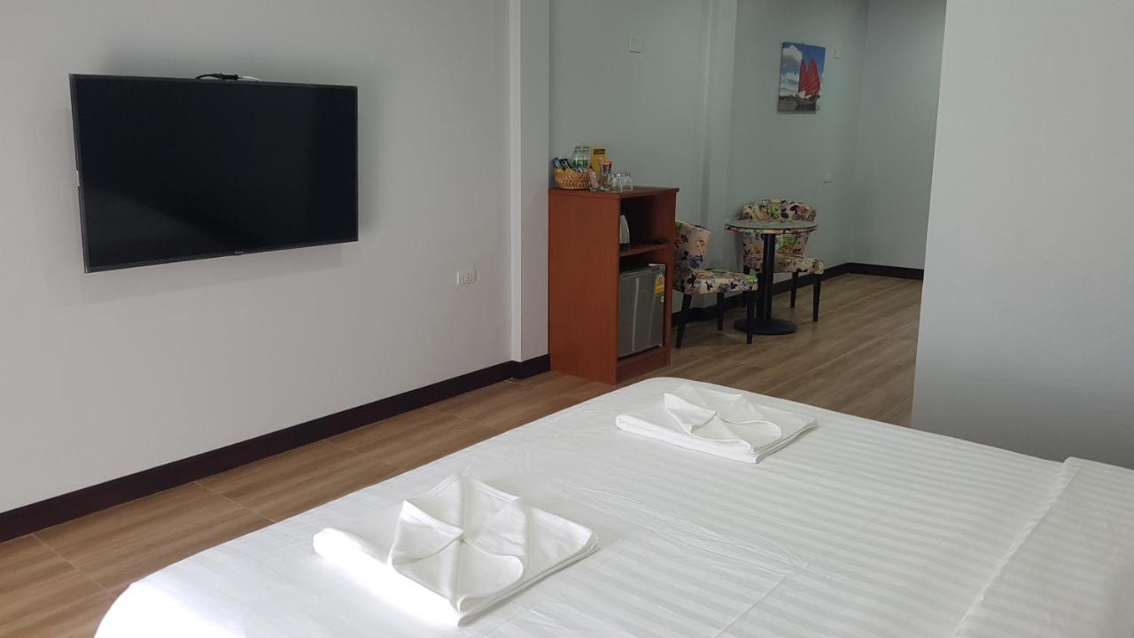 La Capannina Hotel Patong Buitenkant foto